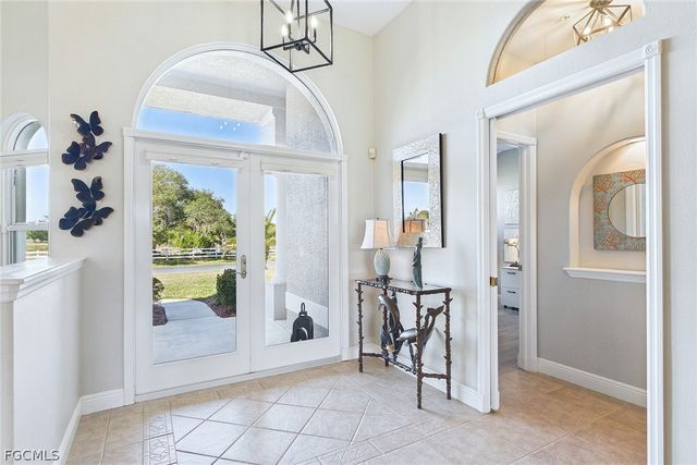 18220 Riverchase CT, Alva, FL 33920