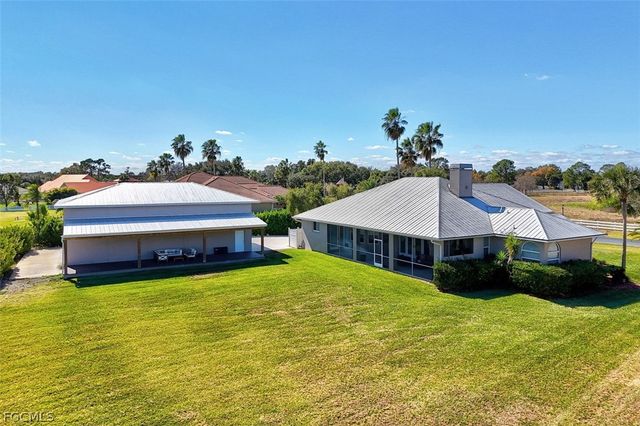 18220 Riverchase CT, Alva, FL 33920