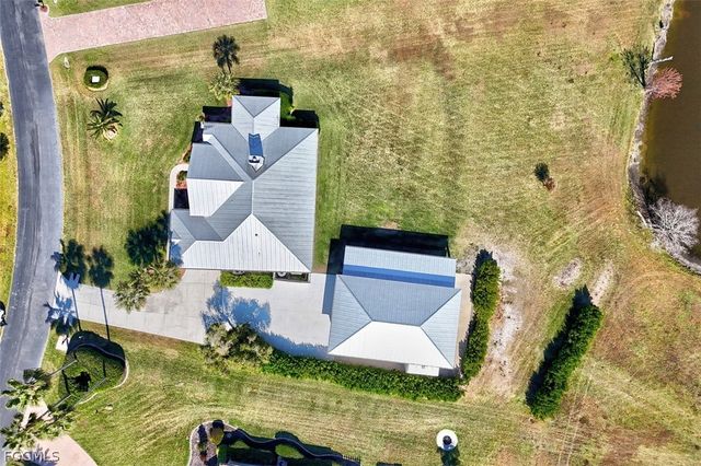 18220 Riverchase CT, Alva, FL 33920