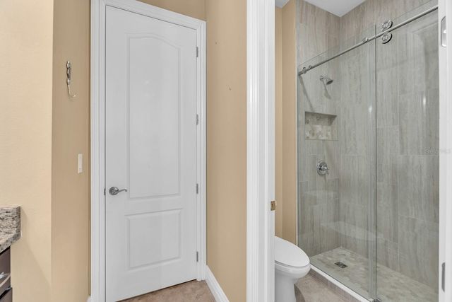 5208 ALAFIA FALLS DRIVE, Lithia, FL 33547