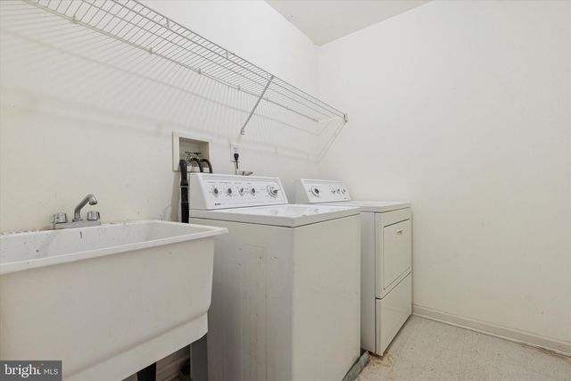 711 BAYONET CT, Collegeville, PA 19426