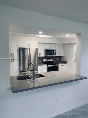 16171 Blatt Blvd 101, Weston, FL 33326