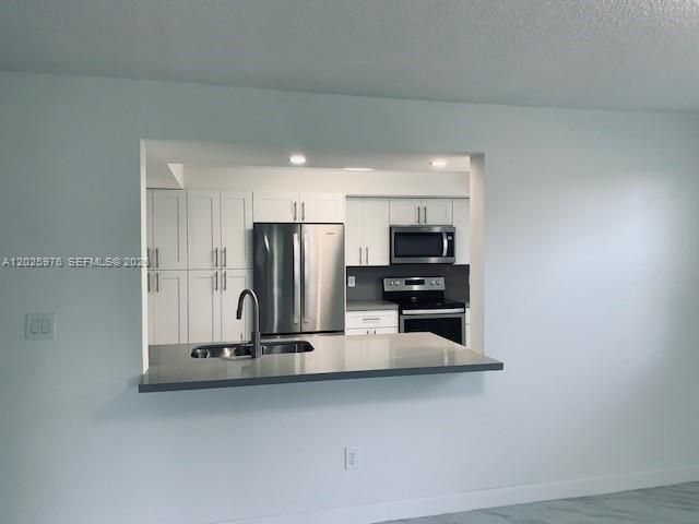 16171 Blatt Blvd 101, Weston, FL 33326