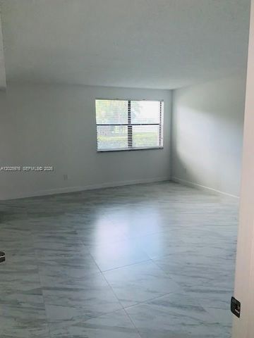 16171 Blatt Blvd 101, Weston, FL 33326