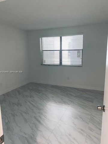 16171 Blatt Blvd 101, Weston, FL 33326