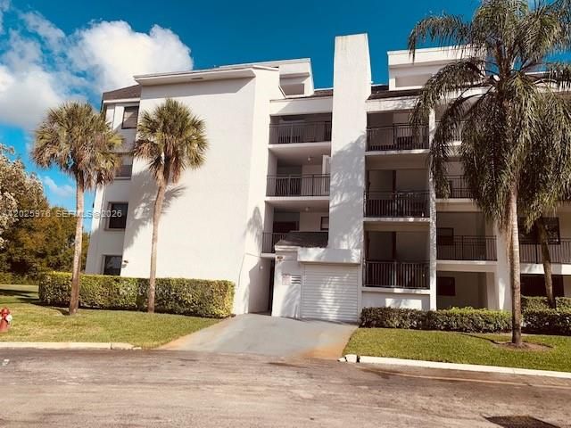 16171 Blatt Blvd 101, Weston, FL 33326