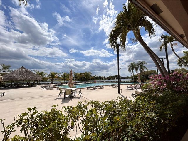 16171 Blatt Blvd 101, Weston, FL 33326