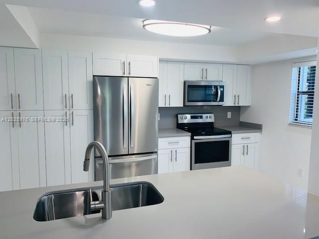 16171 Blatt Blvd 101, Weston, FL 33326
