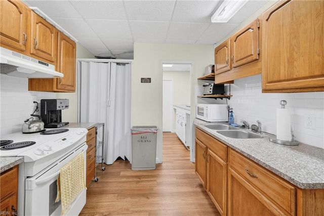 3300 Ocean Shore Ave Apt 1401, Virginia Beach, VA 23451