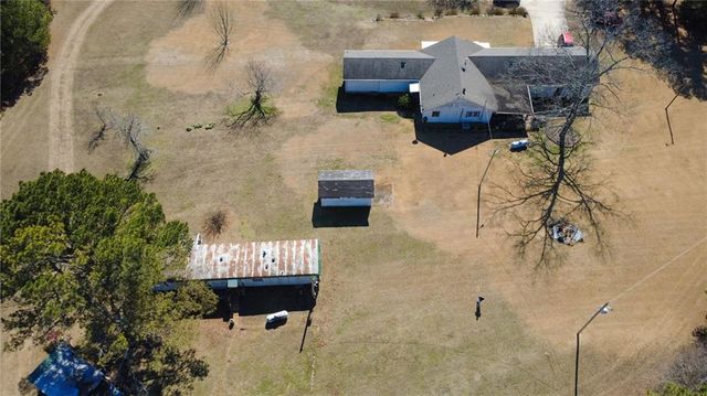 820 Ledbetter W Road, Villa Rica, GA 30180