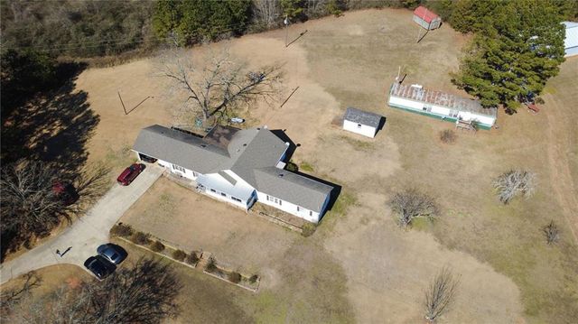 820 Ledbetter W Road, Villa Rica, GA 30180