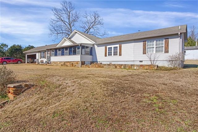 820 Ledbetter W Road, Villa Rica, GA 30180