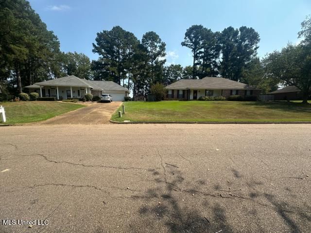133 Oak Ridge Circle, Madison, MS 39110