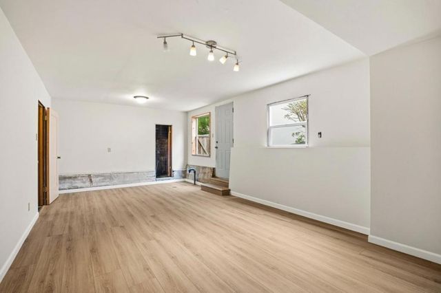 517 Magnolia Avenue, South San Francisco, CA 94080