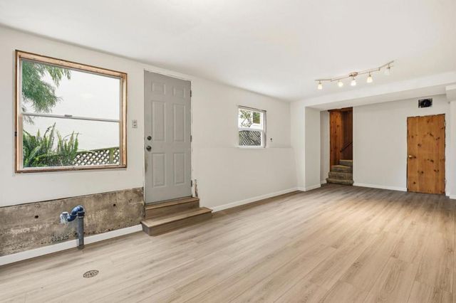 517 Magnolia Avenue, South San Francisco, CA 94080