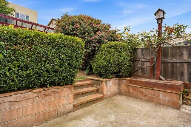 517 Magnolia Avenue, South San Francisco, CA 94080