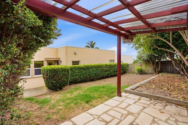 517 Magnolia Avenue, South San Francisco, CA 94080