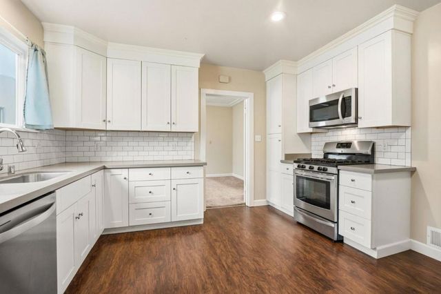 517 Magnolia Avenue, South San Francisco, CA 94080