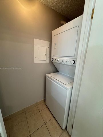 9999 Summerbreeze Dr 108, Sunrise, FL 33322