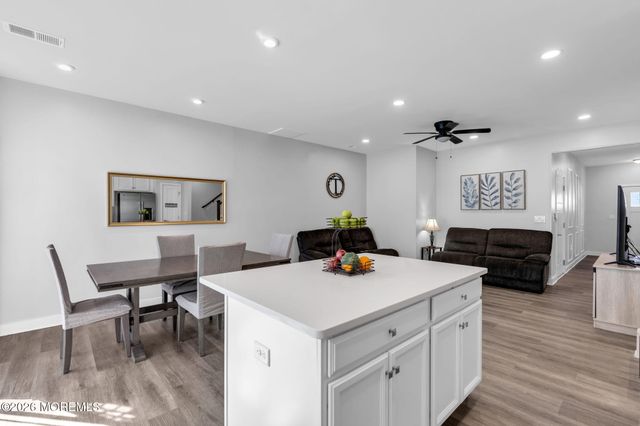 42 Athens Way, Cliffwood, NJ 07721