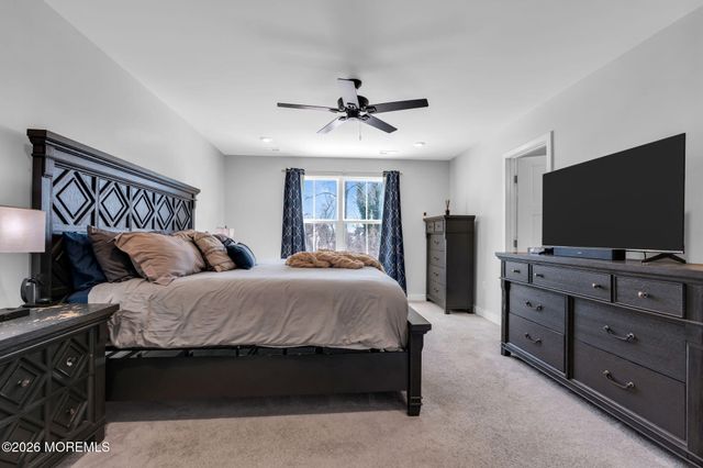 42 Athens Way, Cliffwood, NJ 07721