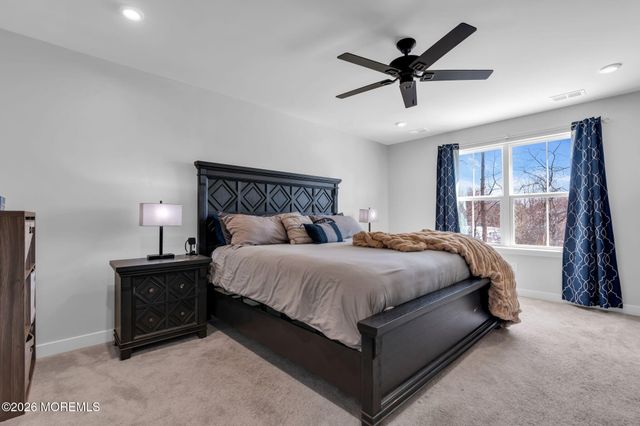 42 Athens Way, Cliffwood, NJ 07721