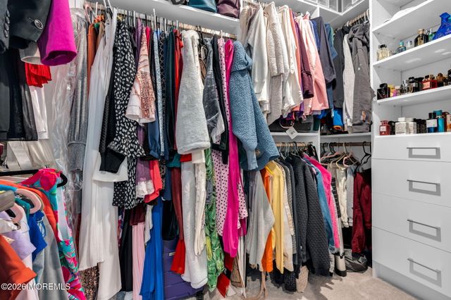 42 Athens Way, Cliffwood, NJ 07721