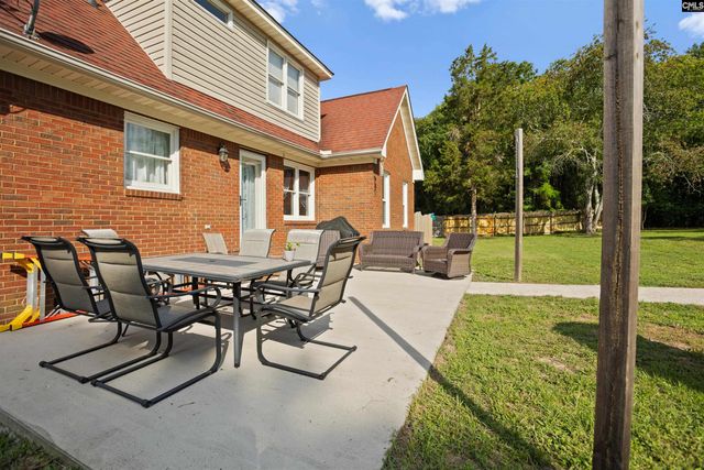 312 River Crossing Court, Lexington, SC 29072