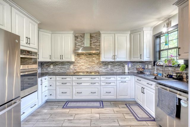 1059 Pleasant Hill Road, Murphy, NC 28906