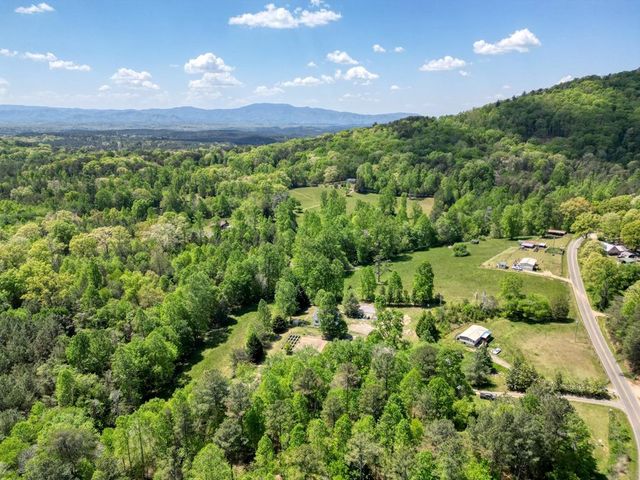 1059 Pleasant Hill Road, Murphy, NC 28906