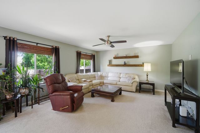 843 Brahms Road, Volo, IL 60073