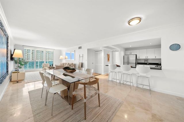 2301 Collins Ave 908, Miami Beach, FL 33139