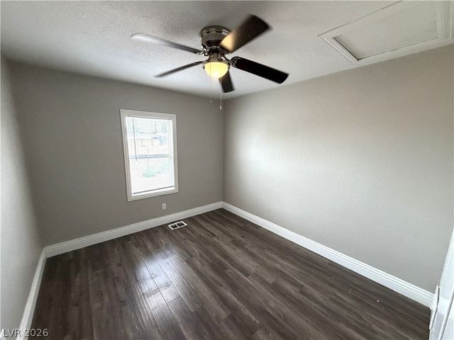 5930 Dodd Street B, Las Vegas, NV 89122