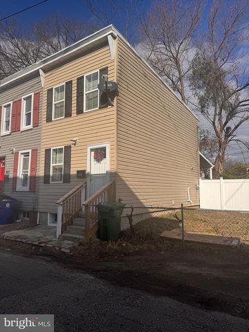 424 FREEMAN ST, Baltimore, MD 21225