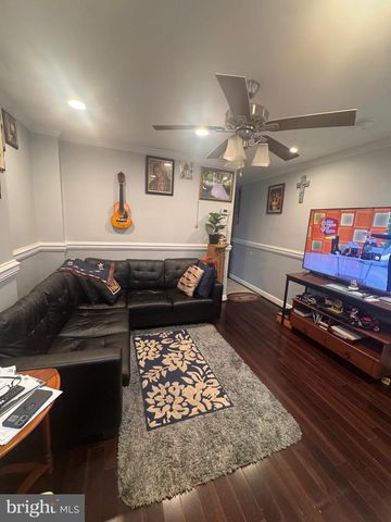 424 FREEMAN ST, Baltimore, MD 21225