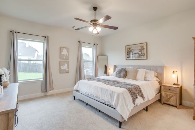 1001 Gannon Valley Trail, Weatherford, TX 76087