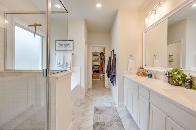 1001 Gannon Valley Trail, Weatherford, TX 76087