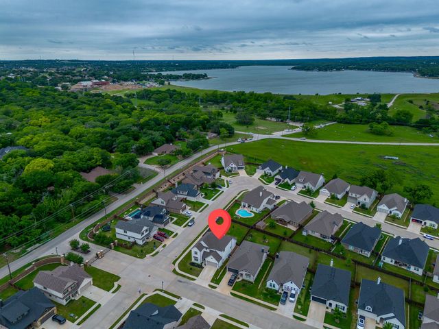 1001 Gannon Valley Trail, Weatherford, TX 76087