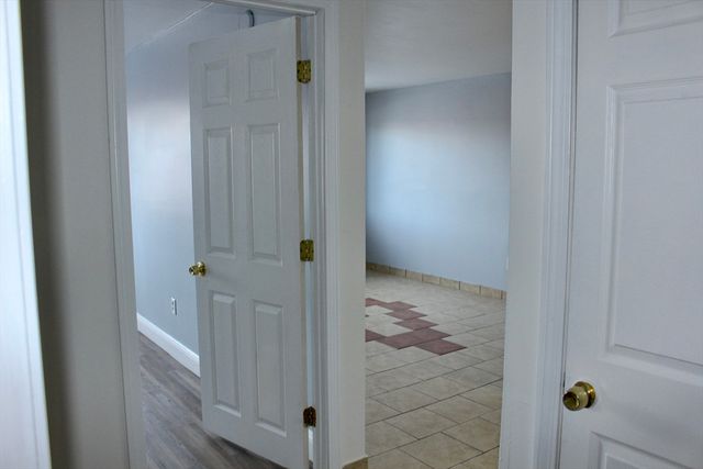 262 E Haverhill St 4, Lawrence, MA 01841