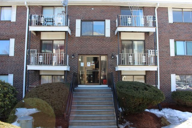 262 E Haverhill St 4, Lawrence, MA 01841
