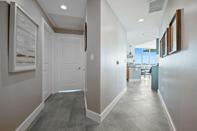 315 NE 3rd Avenue 1907, Fort Lauderdale, FL 33301