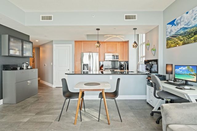 315 NE 3rd Avenue 1907, Fort Lauderdale, FL 33301