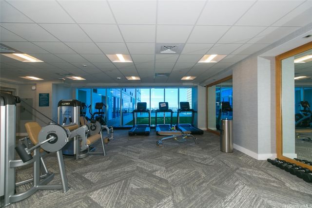 629 Keeaumoku Street 1811, Honolulu, HI 96814