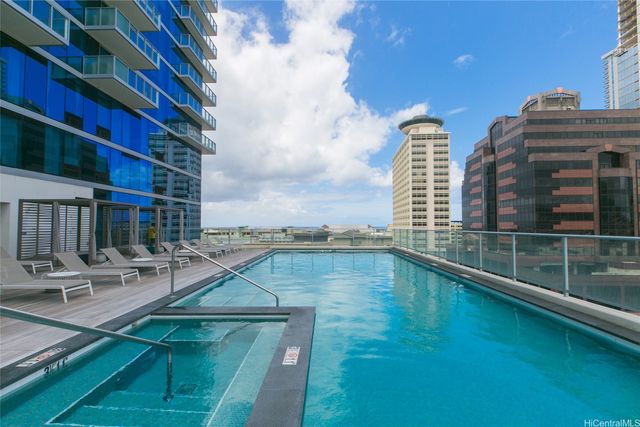 629 Keeaumoku Street 1811, Honolulu, HI 96814