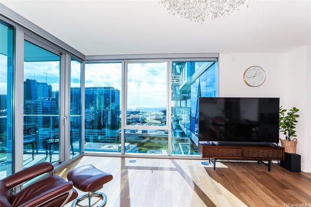 629 Keeaumoku Street 1811, Honolulu, HI 96814