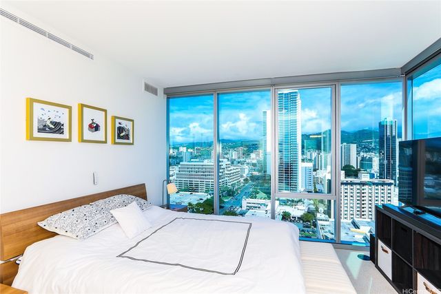 629 Keeaumoku Street 1811, Honolulu, HI 96814