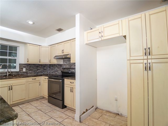 6041 Arbuckle Creek Road, Sebring, FL 33870