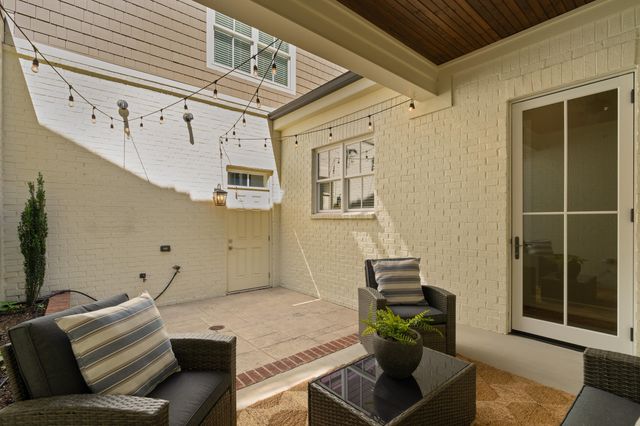 247 Walnut Street, Chattanooga, TN 37403