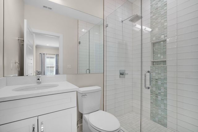 247 Walnut Street, Chattanooga, TN 37403
