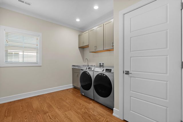 247 Walnut Street, Chattanooga, TN 37403
